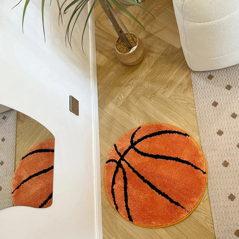 Getufteter Teppich mit Basketball-Motiv