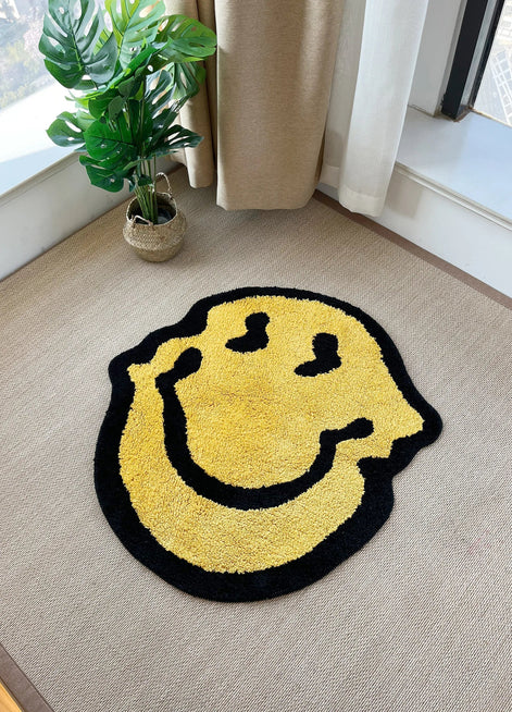 Getufteter Teppich mit Smiley-Design