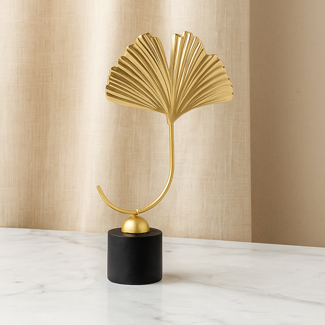 Ginkora Dekorationsobjekt in Blattform – Skulptur für Innenräume