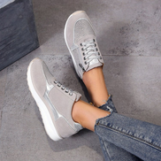Bequeme Freizeitschuhe für Alltag und Spaziergänge – Velmira