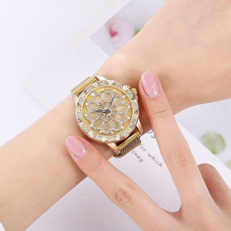 Elvoria Damen Armbanduhr mit Mesh-Armband und Quarzwerk