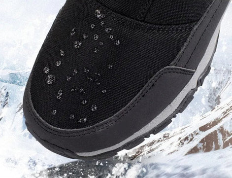 Unisex Winterstiefel mit Plüschfutter und Profilsohle – Alvorn