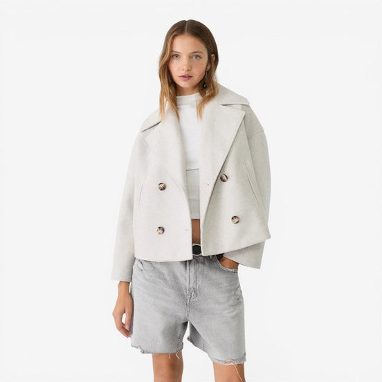 Kurze Damenjacke mit Doppelknopfleiste und langen Ärmeln