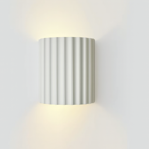 Moderne weiße LED-Wandleuchte mit geriffeltem Design für Innenbeleuchtung, Wandmontage, zylinderförmig