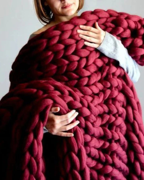 La Maille Majestueuse – Gestrickte Wohndecke für Sofa und Bett