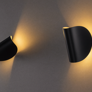 LumiGlow LED-Wandleuchte mit Farbwechsel und modernem Design