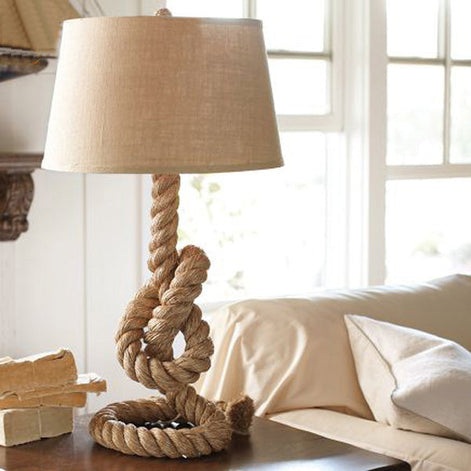 Lunera Stoff-Tischlampe – Industrieller Stil mit sanfter Lichtwirkung