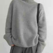 Morvella Rollkragenpullover mit langen Ärmeln und lockerer Passform für Alltag und Freizeit