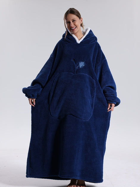 Oversized Hoodie-Decke mit Kapuze, langen Ärmeln und Fronttasche – Velmora