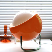 Ovessa Tischleuchte mit Glasgehäuse