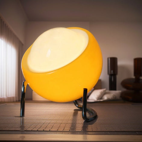 Ovessa Tischleuchte mit Glasgehäuse
