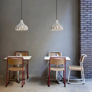 Pendelleuchte mit floralem Design für dekorative Beleuchtung