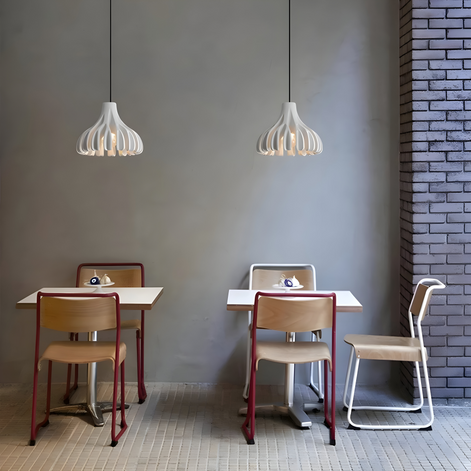 Pendelleuchte mit floralem Design für dekorative Beleuchtung
