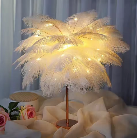Plumina LED-Tischleuchte – Sanftes Licht Mit Stilvollem Federdesign
