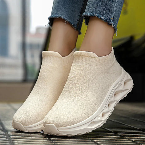 Velcano Unisex Slip-On Sportschuhe mit Mesh-Oberfläche