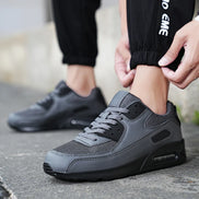 Navento Unisex Sneaker mit Schnürung und profilierter Gummisohle