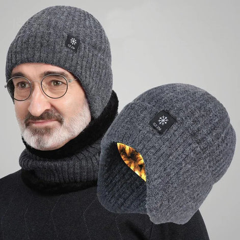 Strickmütze mit Ohrenklappen und Schal Calvessa