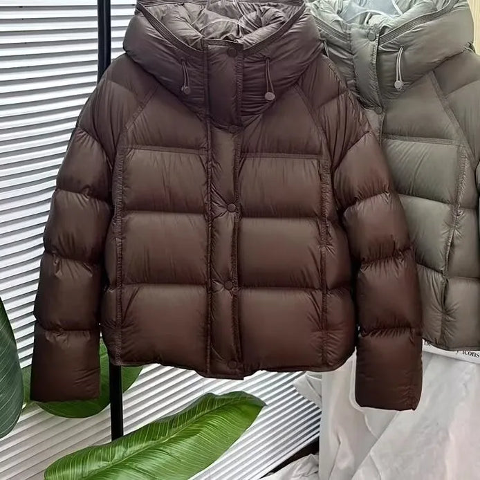 Larine Kurzjacke für Damen – Gefütterte Kapuzenjacke für Herbst und Winter