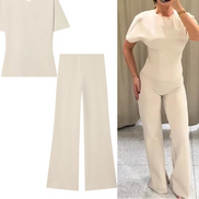 Damen-Zweiteiler mit Kurzarmshirt und Schlaghose – Elanique