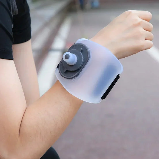 Sport-Handgelenk-Trinkflasche bis 300 ml für Laufen und Outdoor-Aktivitäten – HydroWrap