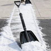 Kompakte Schneeschaufel mit Teleskopstiel und D-Griff Calvexo