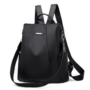 Damenrucksack mit Reißverschluss im schlichten Design