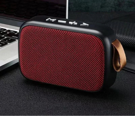 Tragbarer Bluetooth-Lautsprecher mit kabelloser Soundbar-Funktion