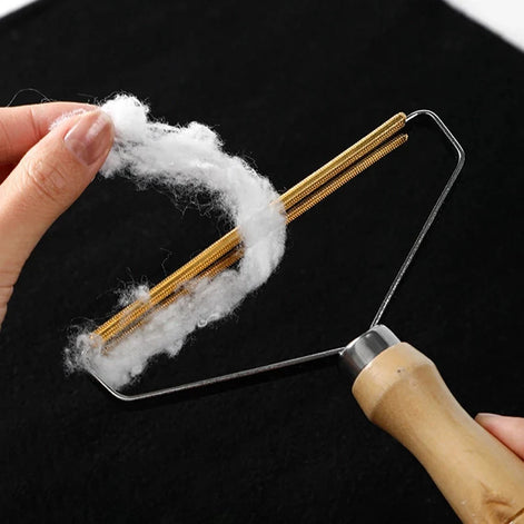 FibriClean Fussel- und Tierhaarentferner – Manuelle Reinigungsbürste für Textilien