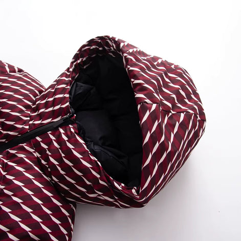 Damen Winterjacke mit Kapuze und Reißverschluss – Velmara