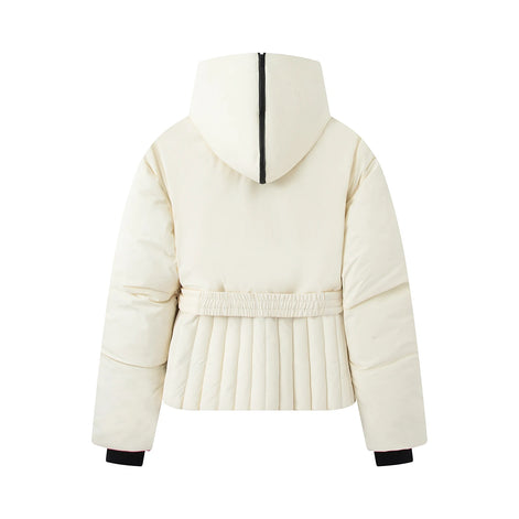 Damen Winterjacke mit Kapuze, Gürtel und wattierter Füllung – Virelta