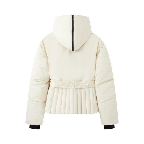 Damen Winterjacke mit Kapuze, Gürtel und wattierter Füllung – Virelta