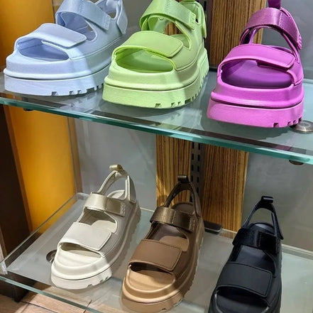 Lorvessa Damen Plateau Sandalen mit Keilabsatz und Knöchelriemen