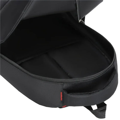 Kompakter Rucksack mit Reißverschluss