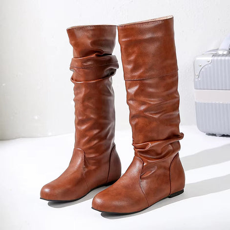 Damen Langschaftstiefel mit Raffung und niedrigem Absatz Elvarenne