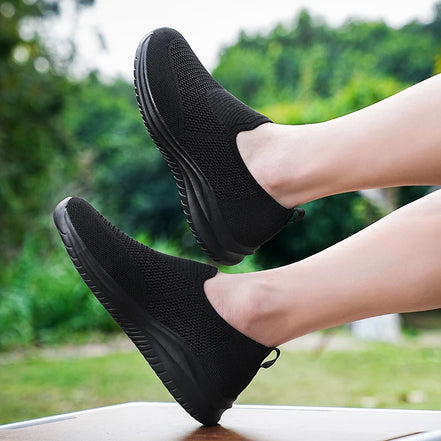 Meravon Herren Slip-On Sneaker mit atmungsaktivem Obermaterial