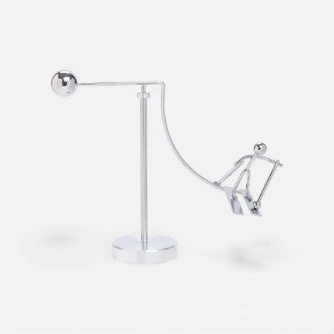 Dekorative Pendule mit Kugeldesign für den Innenbereich