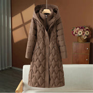 Lange Damen Winterparka mit Kapuze, Reißverschluss und Taschen – Valessa