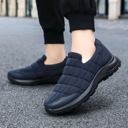 Torvian Herren Slip-On Sneaker mit gesteppter Oberfläche