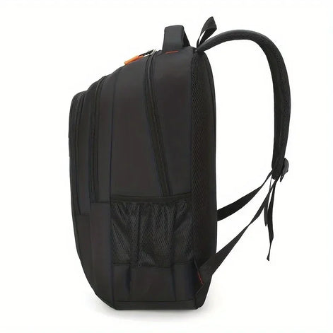 Kompakter Rucksack mit Reißverschluss