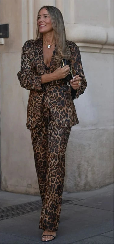 Damen Hosenanzug mit Leopardenmuster und Blazer Savélia