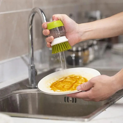 CleanPress Soap Brush – Spülbürste mit Seifenspender und Ablage