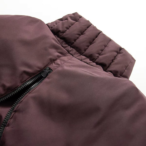 Damen Winterjacke mit Kapuze, Gürtel und wattierter Füllung – Virelta