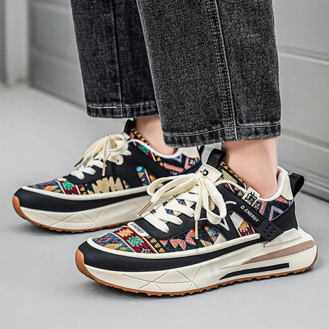 Neravio Sneaker mit Schnürung und profilierter Gummisohle