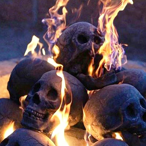 Keramik-Totenkopf im Gothic-Design – Skelvaro