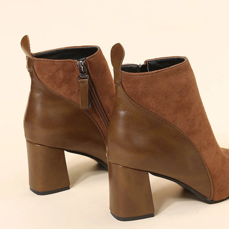 Sophia Damen Stiefelette mit spitzer Form und Blockabsatz