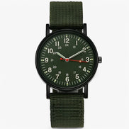 Herren Quarzuhr mit analogem Zifferblatt und Nylonarmband Corvellan