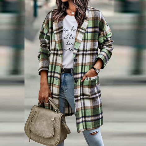 Damen Jacke mit Umlegekragen und Knopfleiste – Veloura