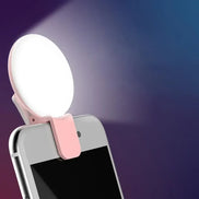 LED Selfie-Licht mit Clip und 3 Helligkeitsstufen – Luvexia