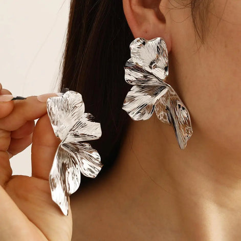 Florielle Damen Ohrhänger mit Doppeltem Blütendesign