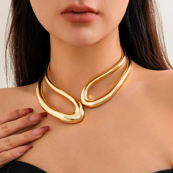 Noiréa Damen Halsreif mit Geometrischem Design